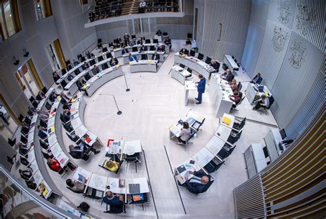 Feierte Ein Abgeordneter Sex Partys Im Schweriner Landtag MOPO