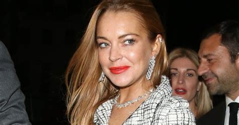 Skandalais Pagars Jusi Aktor Lindsay Lohan U Sigeid Tapti Jav