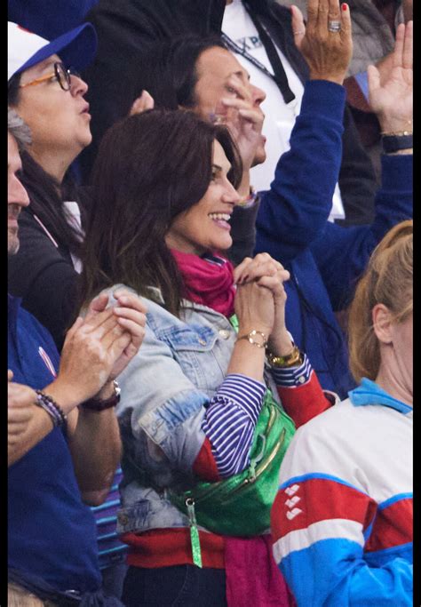 Photo Helena Noguerra People Dans Les Tribunes Du Match De Coupe Du