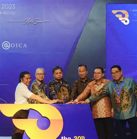 GIIAS 2023 Dibuka Resmi Airlangga Hartarto Unjuk Ratusan Produk Mobil