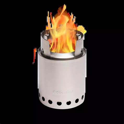 Our Review Of The Solo Stove Titan Camp Stove