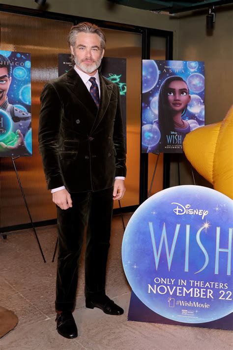 Ariana Debose And Chris Pine Celebrate Wish Coast To Coast Tom Lorenzo