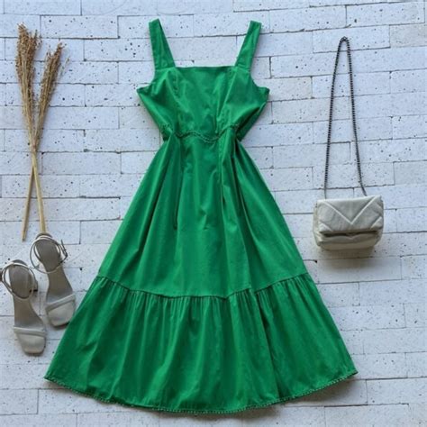 VESTIDO MIDI TRICOLINE DETALHE RENDINHA PREMIUM VERDE Dondoca Moda Feminina