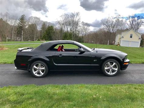 Black 2005 Ford Mustang GT Convertible Premium For Sale - MustangCarPlace