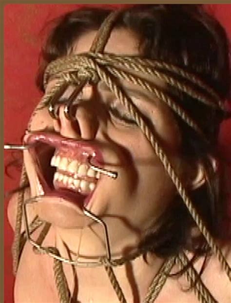 Lesbian Face Fuck Bondage Xxx Porn