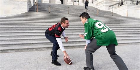 Swalwell Draws Social Media Attention As He Cheers On 49ers In Philly