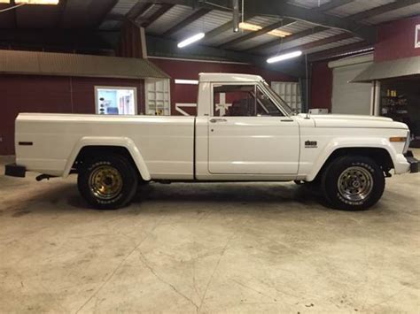 1982 Jeep J 10 Pickup One Owner Tn Truck 4wd Manual V8 Rare Find For Sale