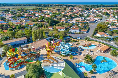 Camping Holidays On Campsite Dauphins Bleus In The Loire Valley