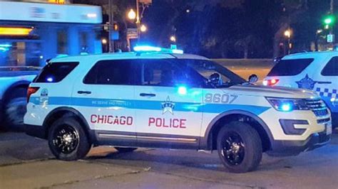 Off Duty Chicago Police Officer Found Fatally Shot No Foul Play