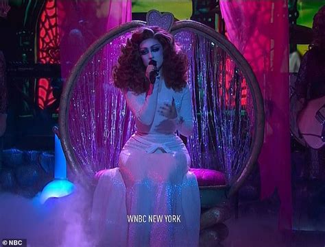 Chappell Roan Debuts New Lesbian Country Song The Giver During Thrilling Performance On Saturday