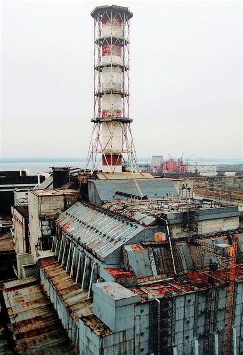 What is the Chernobyl Sarcophagus - Landings and Takeoffs