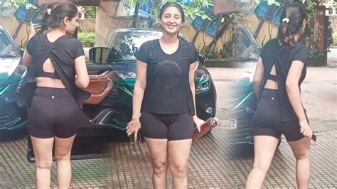 Sexy 😲 Look Of Dhvani Bhanushali Spotted At Outside Post Workout In