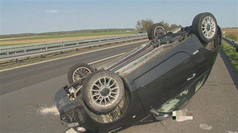 Unfall Auf Der A61 Sieben Verletzte Bei Horror Crash