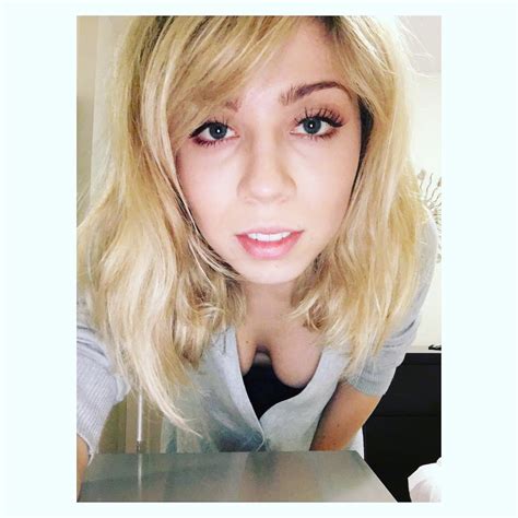 Naked Jennette McCurdy Added 07 19 2016 By