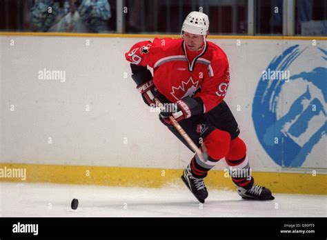 Ice Hockey - Winter Olympics - Nagano 1998 - Final Group B - Canada v ...