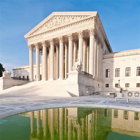 United States Supreme Court building | Supreme court building, Classic ...