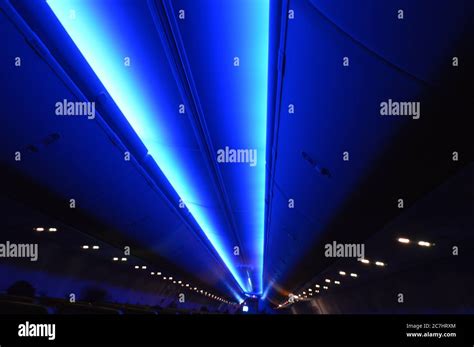 Boeing 737 800 ryanair hi-res stock photography and images - Alamy