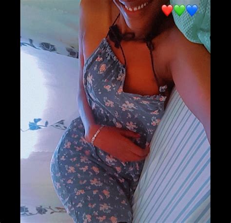 Hott Pussy Free Live Webcam Show XXX Chat XHamsterLive