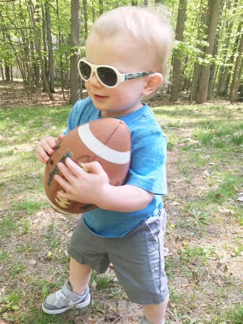 BABIATORS SUNGLASSES REVIEW & GIVEAWAY!