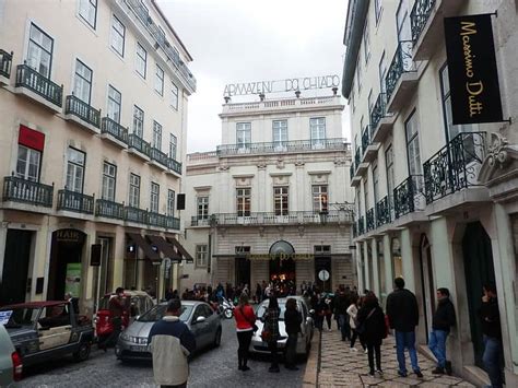 10 Great Clothing Stores In Chiado Discover Walks Blog