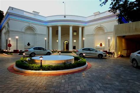 kerala cm inaugurates renovated travancore house  delhi mathrubhumi
