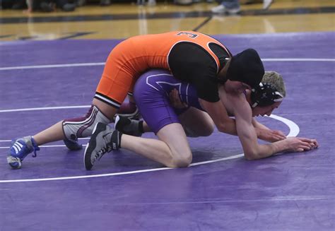 Men Wrestling Women Female Wrestler Kicks Ass