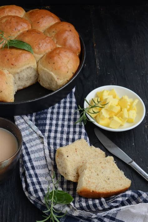 Whole Wheat Bread Rolls with Herbs - Whisk Affair