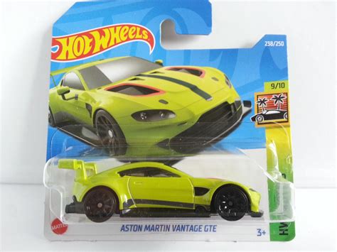 HOT WHEELS ASTON MARTIN VANTAGE GTE POZRI ĎALŠIE FOTKY Aukro