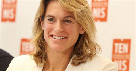 Amélie Mauresmo maman comblée elle partage un tendre cliché de sa