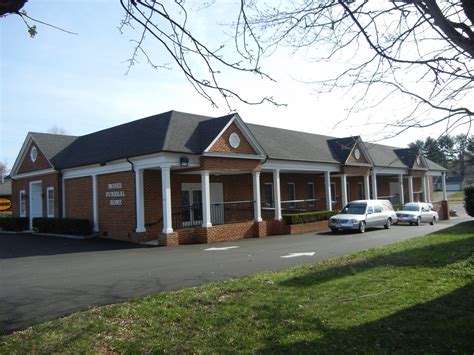 Moser Funeral Home | Warrenton VA