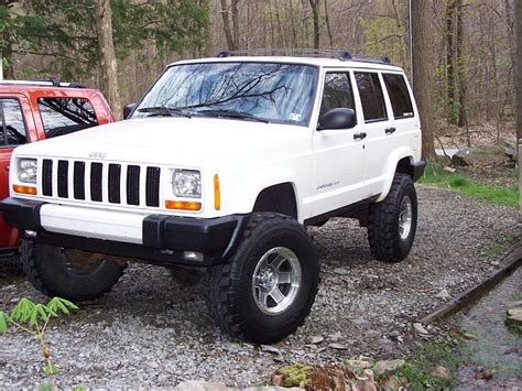 The White Xj Club Jeep Cherokee Forum