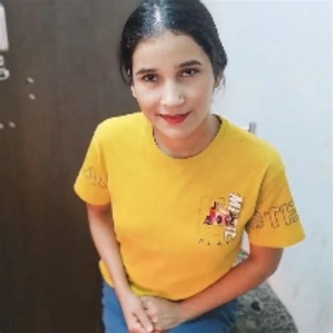 Desi Bhabhi Ki Hot Chut Se Pani Nikal Diya Asian Porn Feat Sexy Priya Xhamster