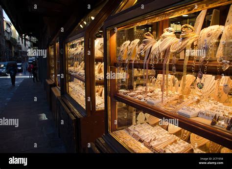 Jewelry Shop On The Ponte Vecchio Bridge Florence Italy Stock Photo Alamy