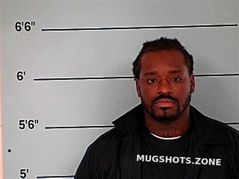 BLACKMAN DEANDRE 08 24 2022 Bourbon County Mugshots Zone