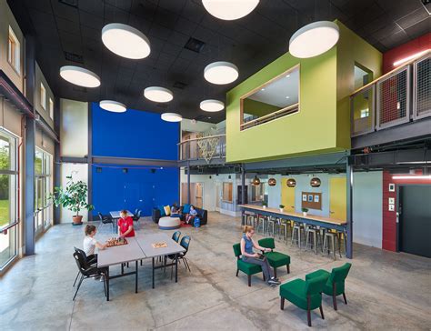 Loudoun School for Advanced Studies: Innovative Education in Ashburn