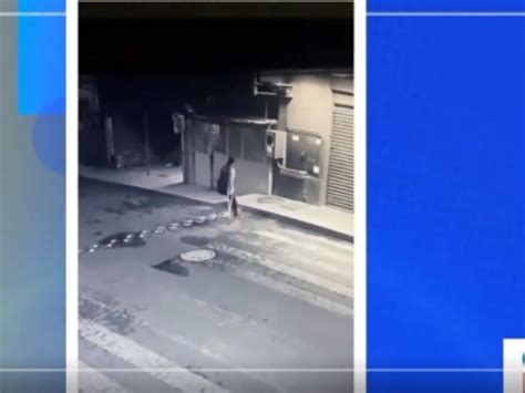 Video Captan A Hombre En Muletas Robando Cableado De Cobre