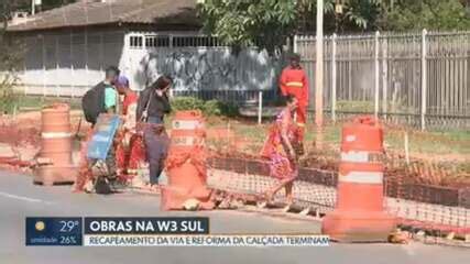 Vídeo Moradores e comerciantes reclamam da demora e transtornos da