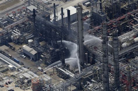 1 Dead Dozens Hurt In Louisiana Plant Explosion