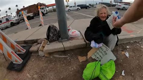 Helping Homeless People Acts Of Kindness Youtube