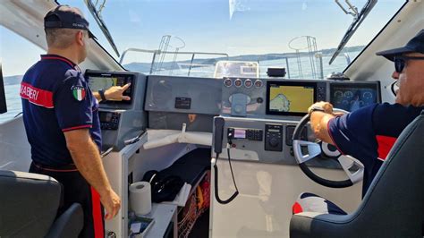 Bolsena Controlli Sul Lago Anche Con La Motovedetta