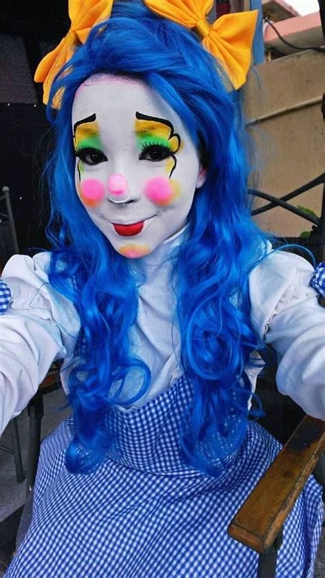 Pin By Daniel Lessard On Maquillage Clown Clown Makeup Halloween