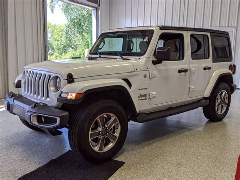 Pre Owned 2020 Jeep Wrangler Unlimited Sahara 4wd