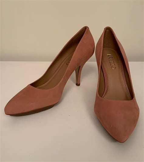 Scarpin Nude Rose Arezzo Couro Sand Lia Feminina Arezzo Nunca Usado