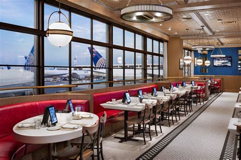 This restaurant is revolutionizing how we dine at the airport: Food ...