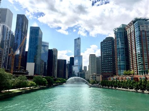 Our Guide to the Best Neighborhoods in Chicago - Landing