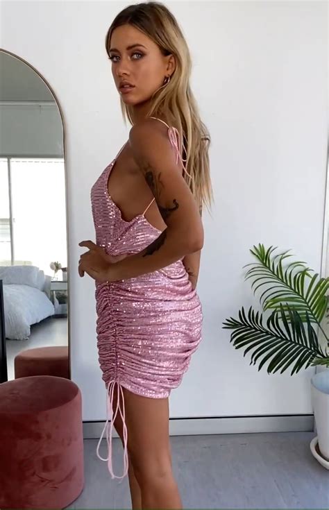 Pink Mini Summer Dress Nude High Heels Shoes Trendy Outfit Ideas Artofit