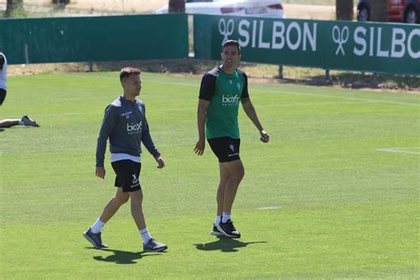 PONFERRADINA CÓRDOBA ASCENSO PLAY OFF Calderón seria duda en el