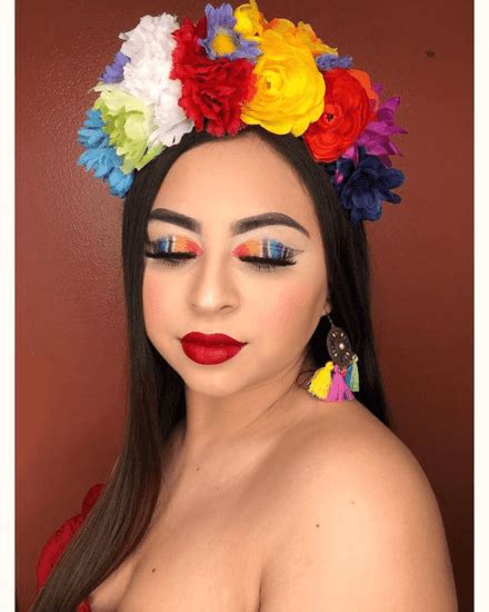 Stunning Cinco De Mayo Makeup Ideas For Fiesta Look