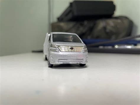 Tomica Toyota Vellfire Hobbies Toys Toys Games On Carousell