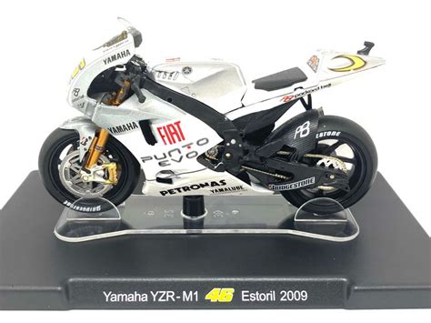 1 18 Scale Valentino Rossi Model Yamaha YZR M1 Moto GP Bike Estoril